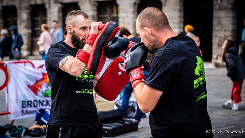 Thaiboksen en kickboksen in Ieper