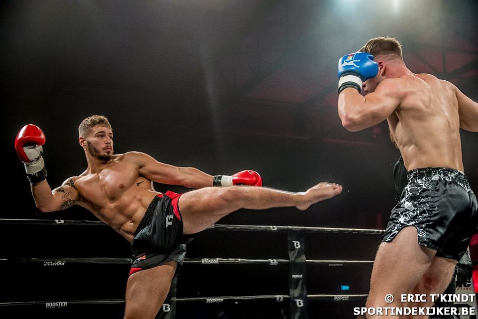 Thaiboks gala in Waregem – Vechter Nicola Breyne