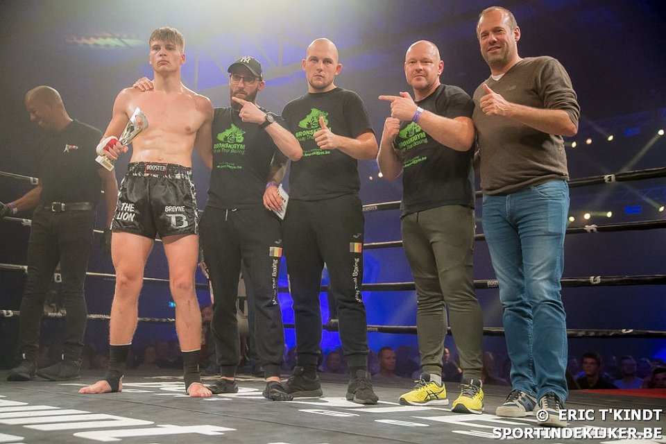 Thaiboks gala in Waregem – Vechter Nicola Breyne