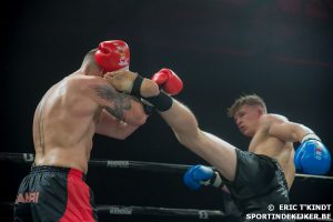 Thaiboks gala in Waregem - Vechter Nicola Breyne