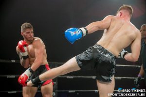 Thaiboks gala in Waregem - Vechter Nicola Breyne