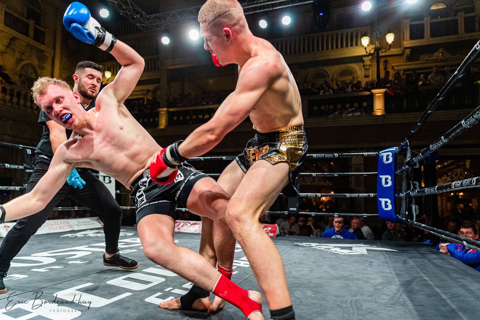 Sweep Thaiboks Ieper Nicola Breyne – Bronski Gym